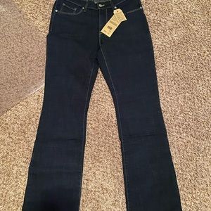 Levi Classic Bootcut Women’s Jeans NEW
